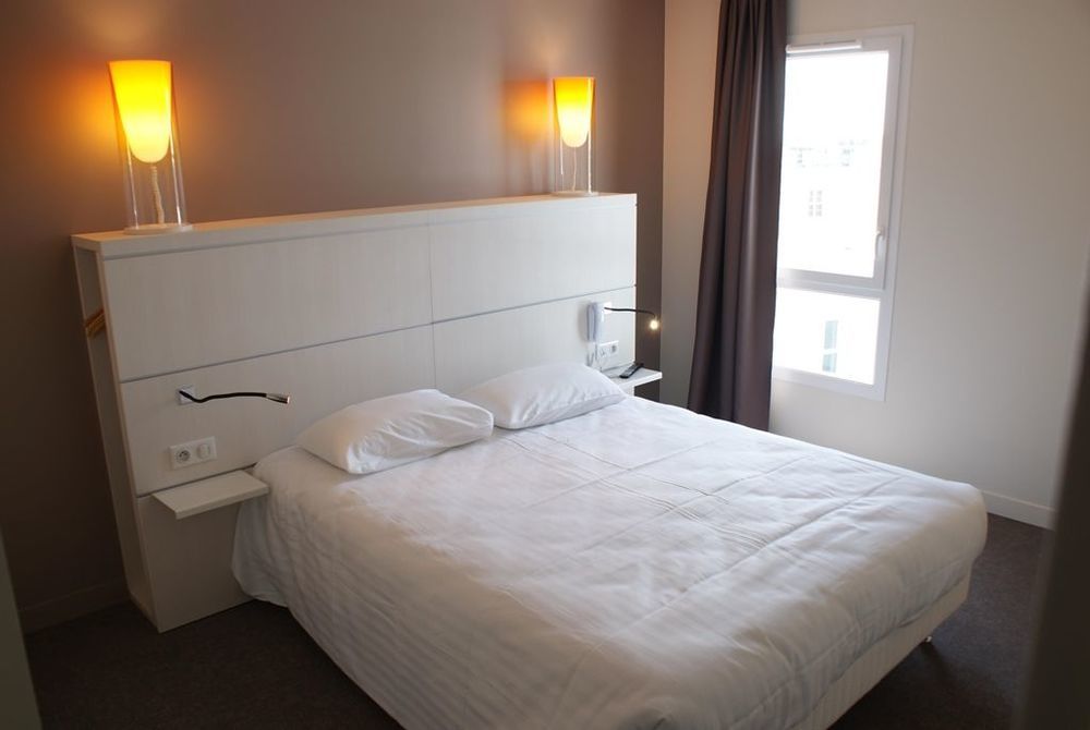 Hotel Confort La Rochelle Centre Les Minimes Quarto foto